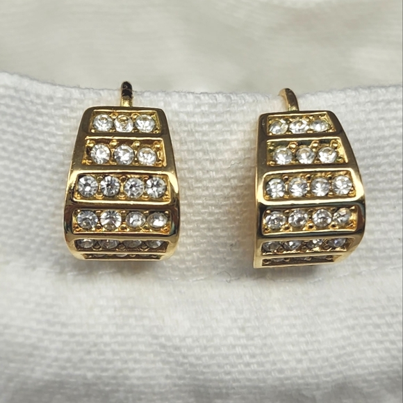 Christian dior Clip-on Earrings with Dustbag & Sample Perfume - Picture 12 of 12